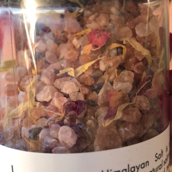 bath salts - Picture 3 of 4